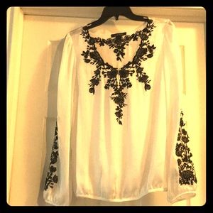 Blouse White House Black Market size 8